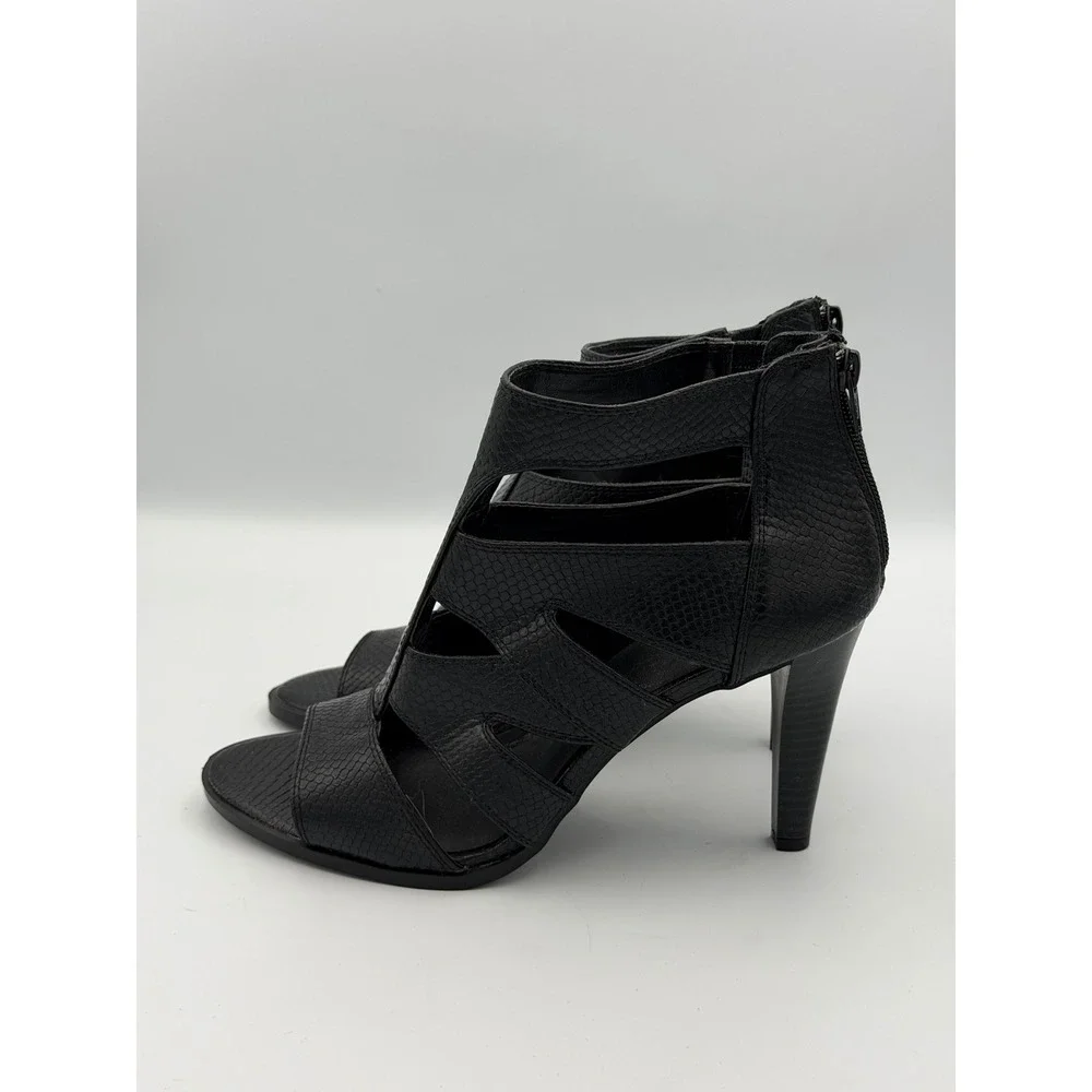 Simply Vera Vera Wang Y2K Style Black Strappy Heels Ankle Sandals Women's 10